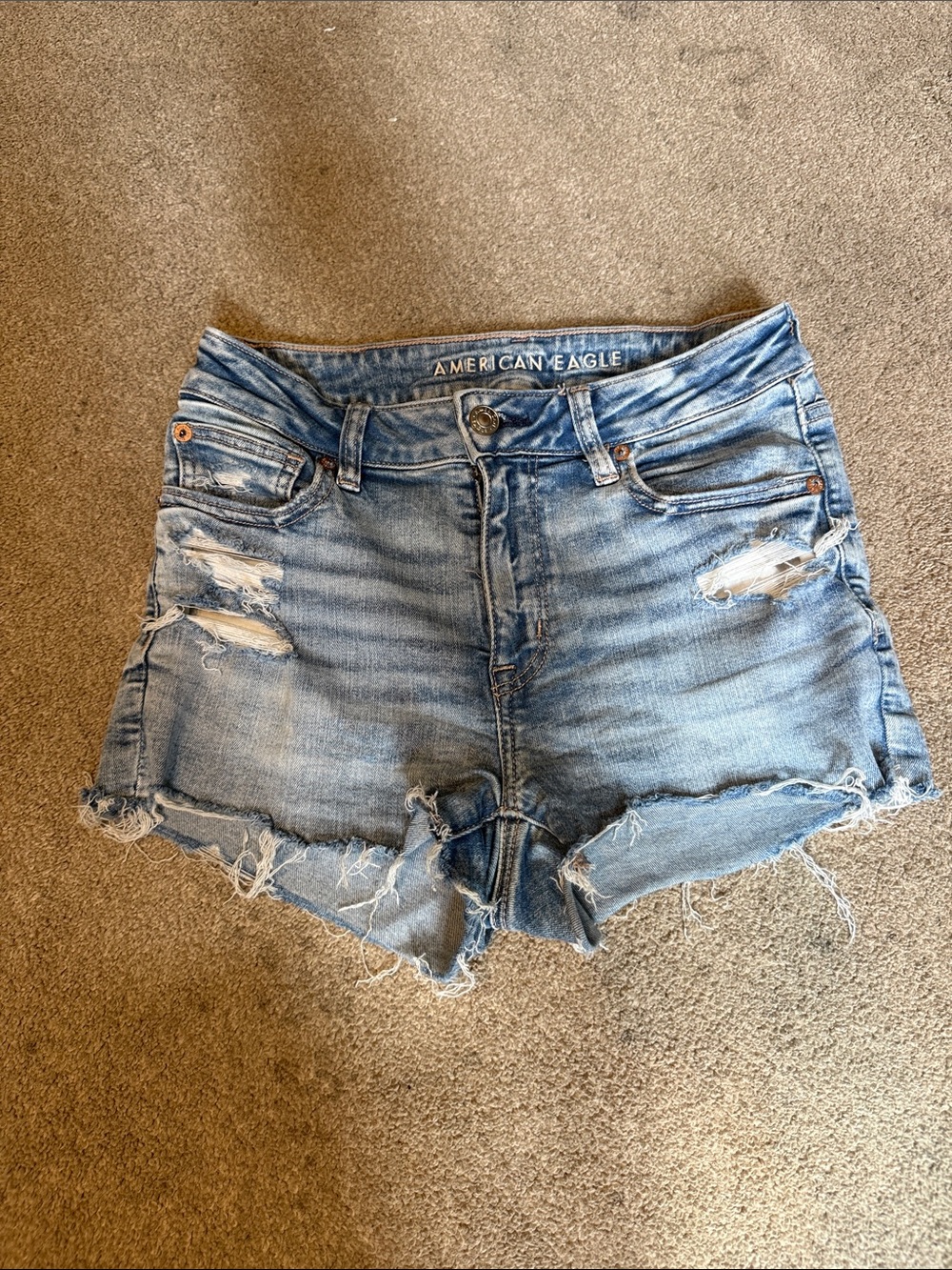 American Eagle Light Wash Distressed Hi Rise Shortie Denim Shorts Size 2